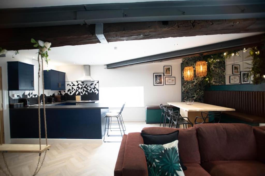 Penthouse Apt In Central Lvpl-Sleeps 6 ลิเวอร์พูล ภายนอก รูปภาพ